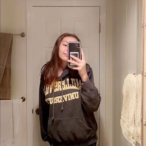 Meet your Posher, Alyssa